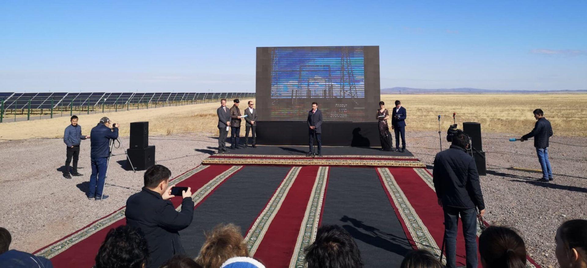 Einweihung Akadyr in Kasachstan