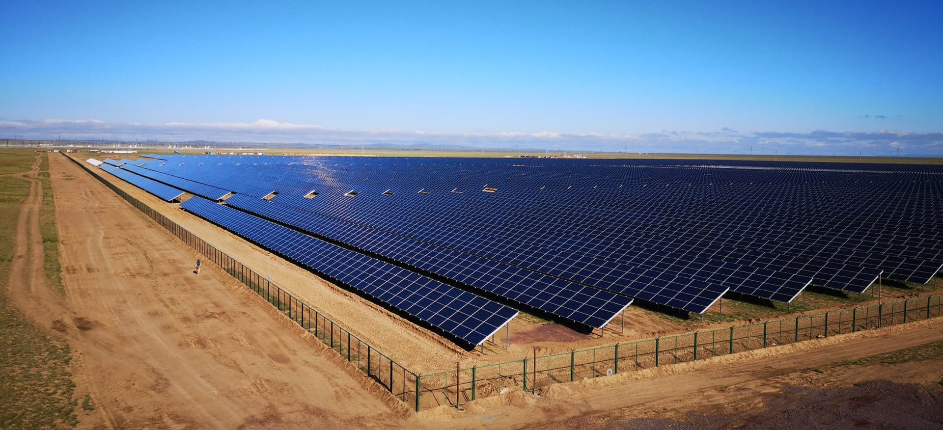 goldbecksolar_Akadyr_3