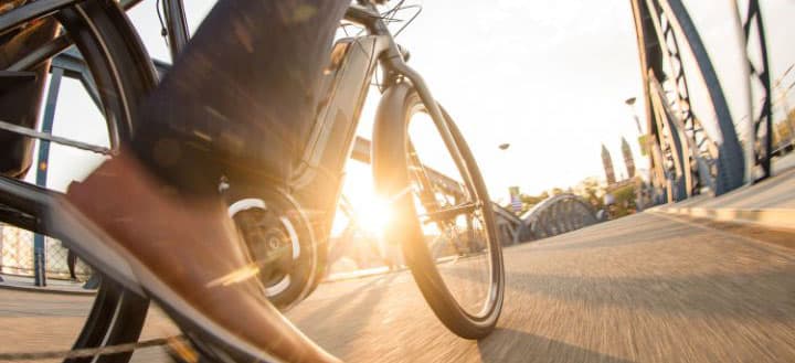 jobrad-bei-sonnenuntergang_post_thb