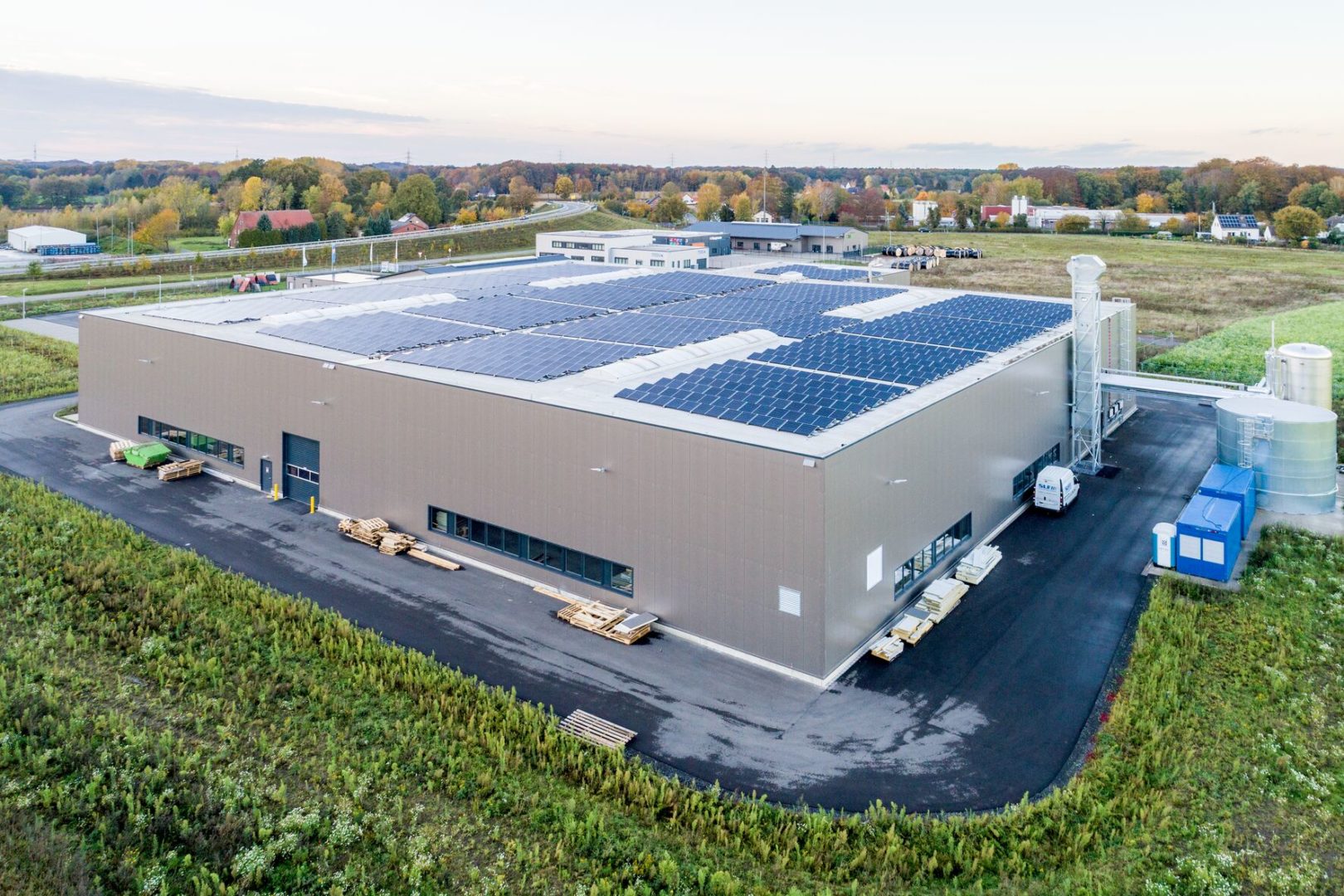 1433 Wichmann, Lotte_03