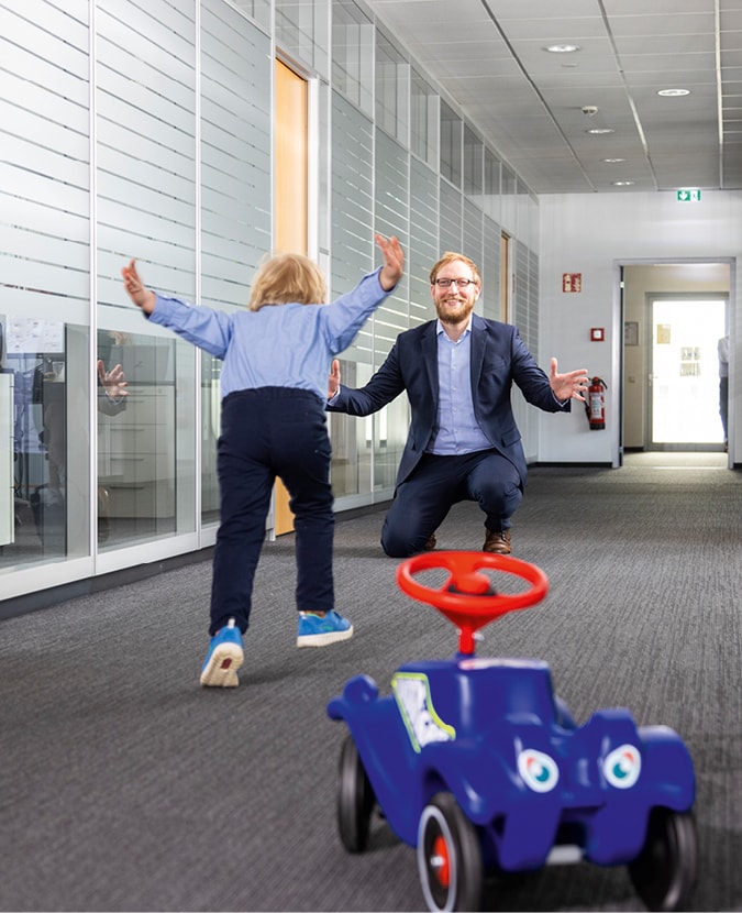 goldbecksolar_karriere_f4